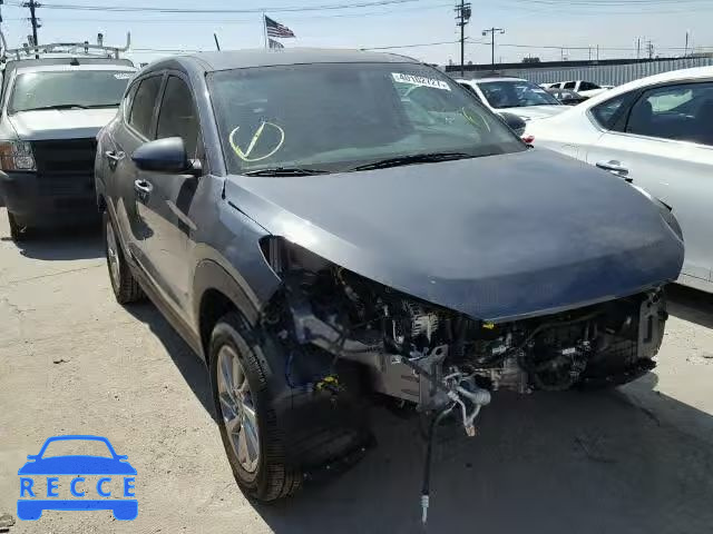 2017 HYUNDAI TUCSON SE KM8J23A4XHU395547 image 0