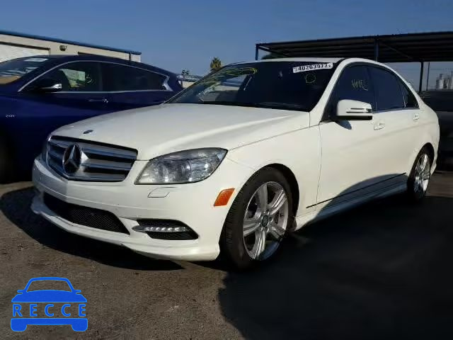 2011 MERCEDES-BENZ C 350 WDDGF5GB9BF651389 Bild 1