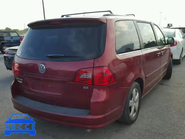 2011 VOLKSWAGEN ROUTAN 2V4RW3DGXBR637409 image 3