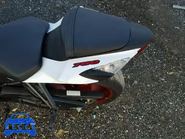 2017 SUZUKI GSX-R750 JS1GR7MA1H2101400 image 5