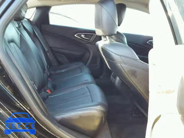 2017 CHRYSLER 200 1C3CCCAB7HN500553 image 5