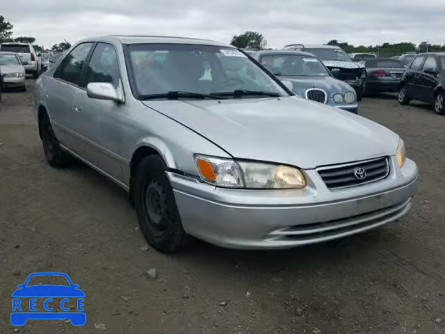 2000 TOYOTA CAMRY CE JT2BG22K0Y0511050 image 0