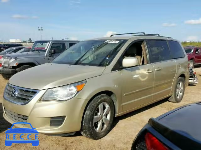 2011 VOLKSWAGEN ROUTAN 2V4RW3DG0BR691561 image 1