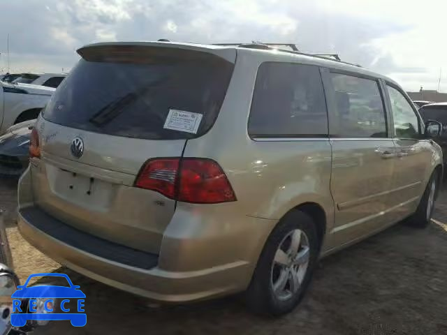 2011 VOLKSWAGEN ROUTAN 2V4RW3DG0BR691561 image 3