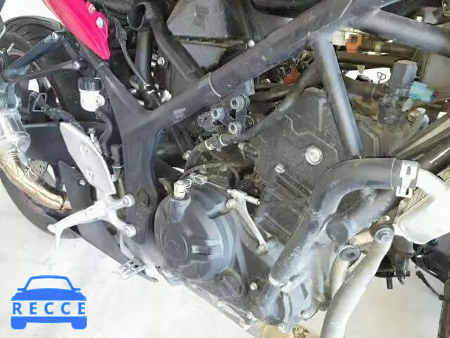 2015 YAMAHA YZFR3 MH3RH06YXFK008215 image 6