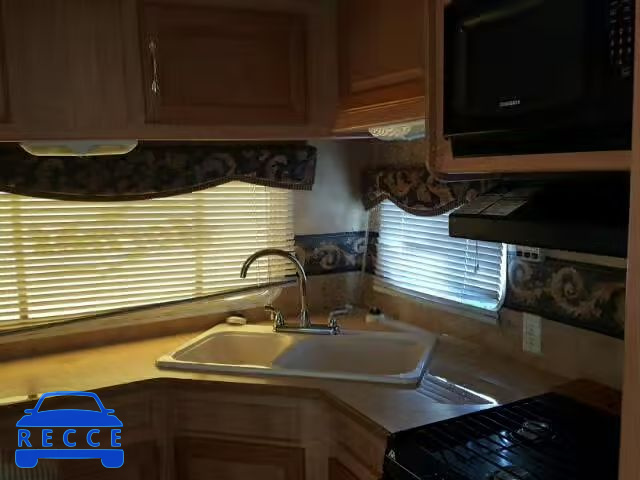 2006 KEYSTONE HORNET 4YDT30F276E323077 image 8