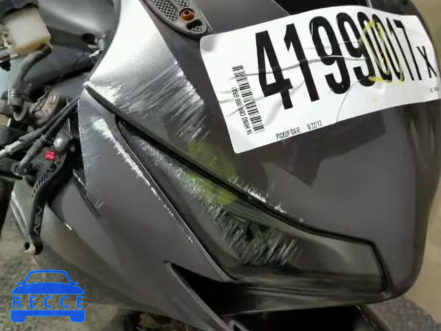 2016 HONDA CBR1000 JH2SC590XGK800682 Bild 8