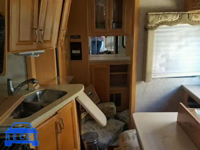 2005 WORKHORSE CUSTOM CHASSIS MOTORHOME 5B4MPA7G853405296 image 5