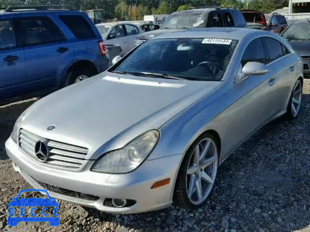 2006 MERCEDES-BENZ CLS500 WDDDJ75X46A075614 Bild 1