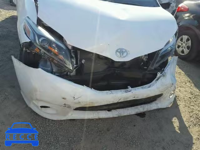 2017 TOYOTA SIENNA SE 5TDXZ3DC5HS804717 image 8