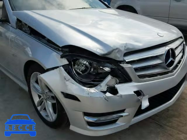 2012 MERCEDES-BENZ C 250 WDDGF4HB4CR203120 image 8