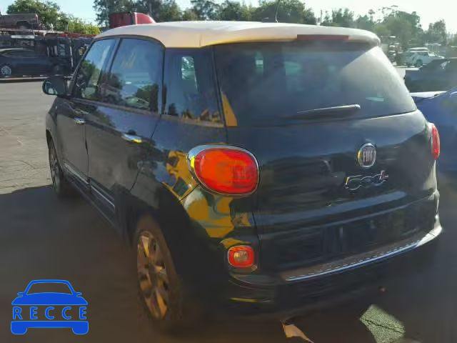 2015 FIAT 500L ZFBCFACH2FZ033575 Bild 2