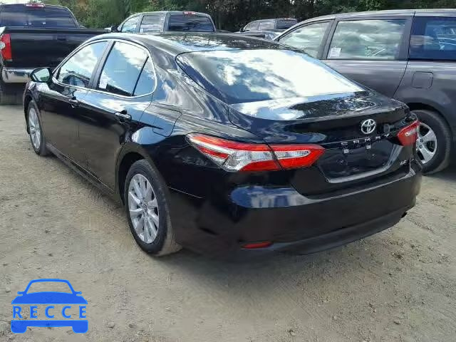 2018 TOYOTA CAMRY L JTNB11HK9J3003590 зображення 2