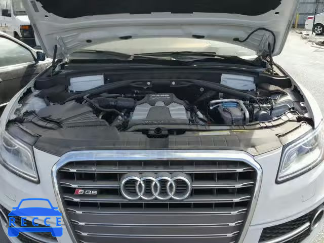 2016 AUDI SQ5 PREMIU WA1CCAFP5GA143670 Bild 6