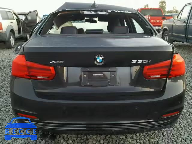 2017 BMW 330 WBA8D9G35HNU62805 Bild 9