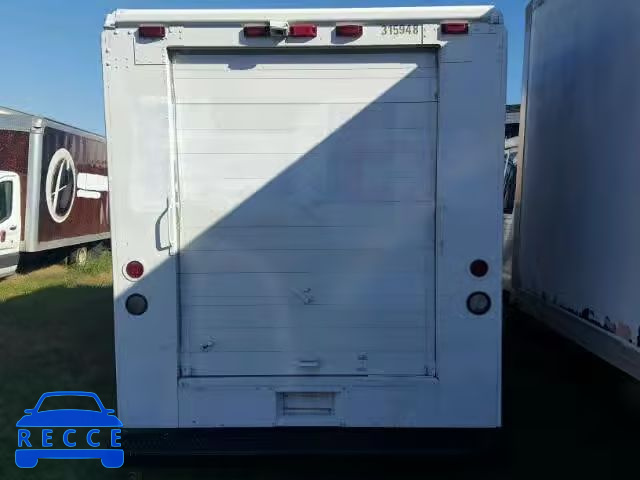 1998 FREIGHTLINER CHASSIS 4UZA4FF46WC911541 image 8