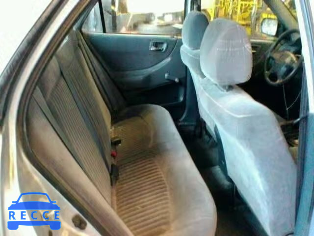 1998 HONDA ACCORD DX 1HGCF8648WA090698 зображення 5