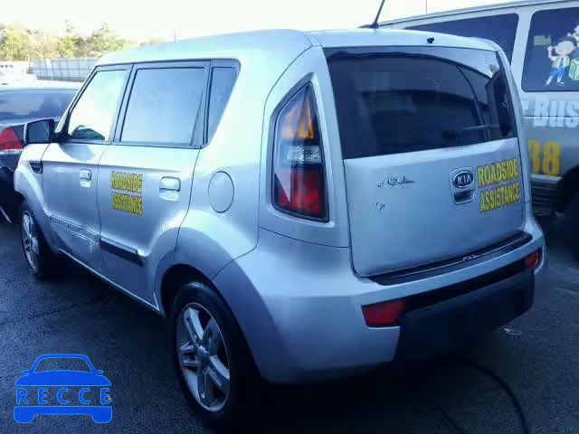 2010 KIA SOUL + KNDJT2A21A7704191 image 2