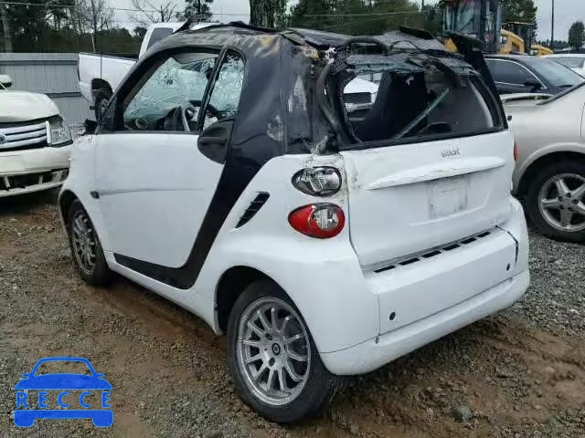 2012 SMART FORTWO WMEEJ3BA7CK521933 Bild 2