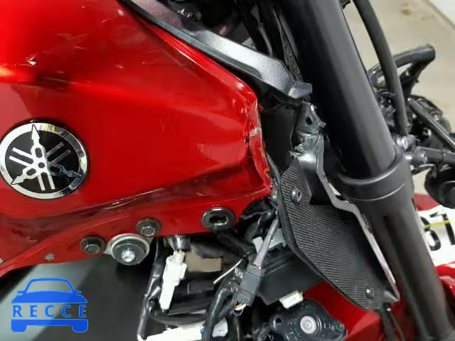 2017 YAMAHA FZ09 JYARN53E6HA001815 image 13