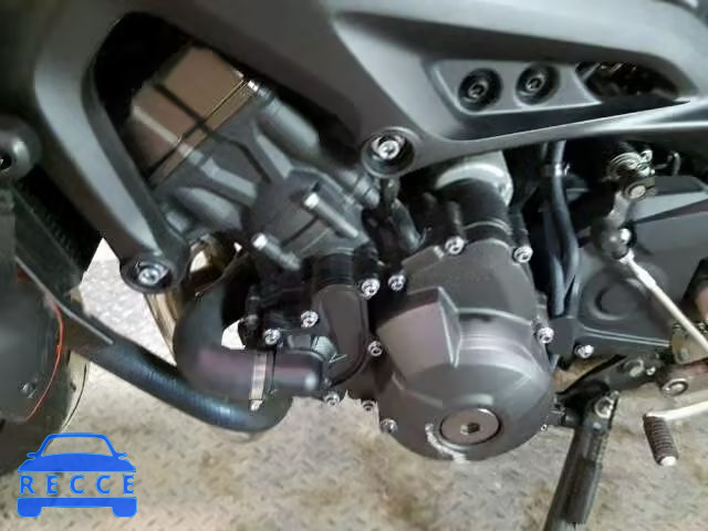2017 YAMAHA FZ09 JYARN53E6HA001815 image 4