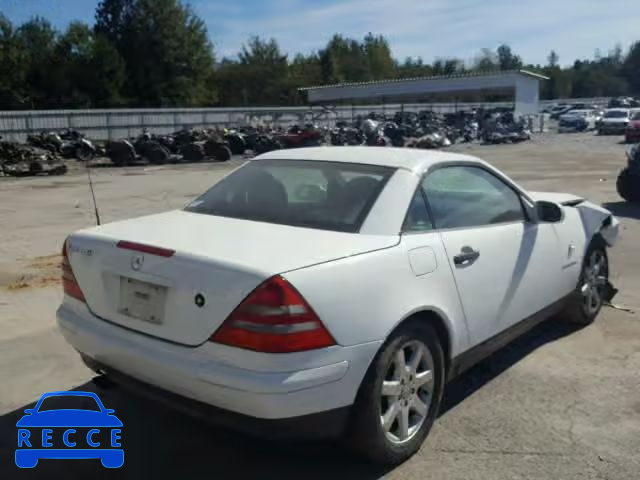1999 MERCEDES-BENZ SLK WDBKK47F8XF104018 зображення 3