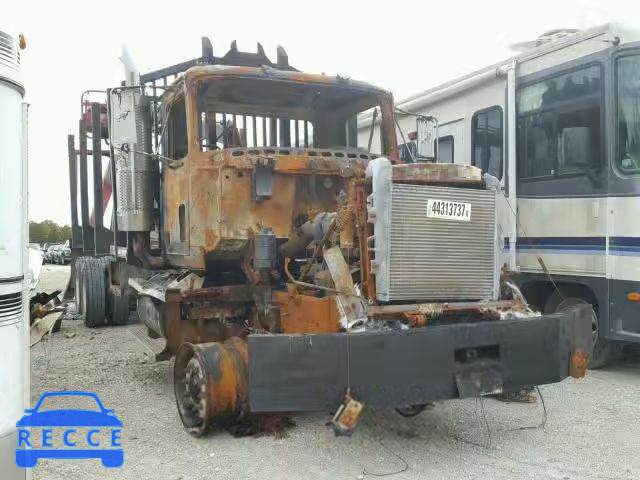 2001 MACK 700 1M2AD62CX1W011276 image 0