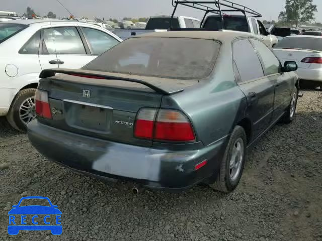 1996 HONDA ACCORD DX 1HGCD5623TA010464 Bild 3