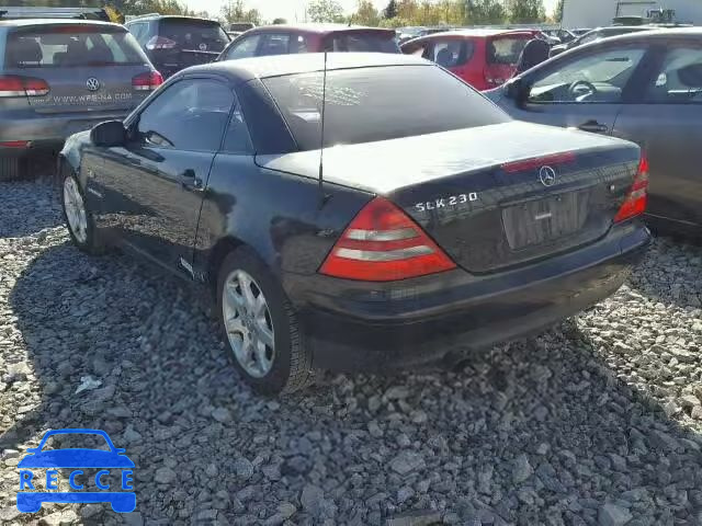 2000 MERCEDES-BENZ SLK 230 KO WDBKK47F8YF148540 image 2