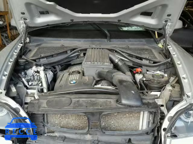 2009 BMW X5 5UXFE43559L265274 Bild 6