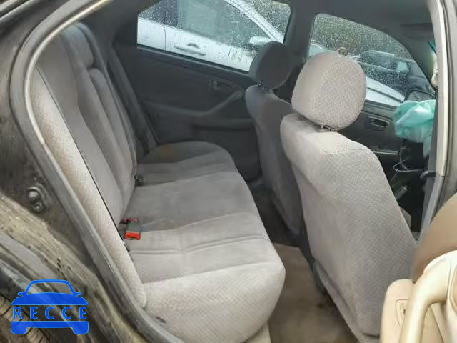 2000 TOYOTA CAMRY CE 4T1BG22K8YU009866 image 5