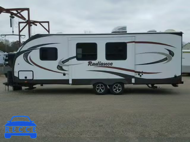 2015 CRUI RADIANCE 5RXTF242XF2204074 image 2