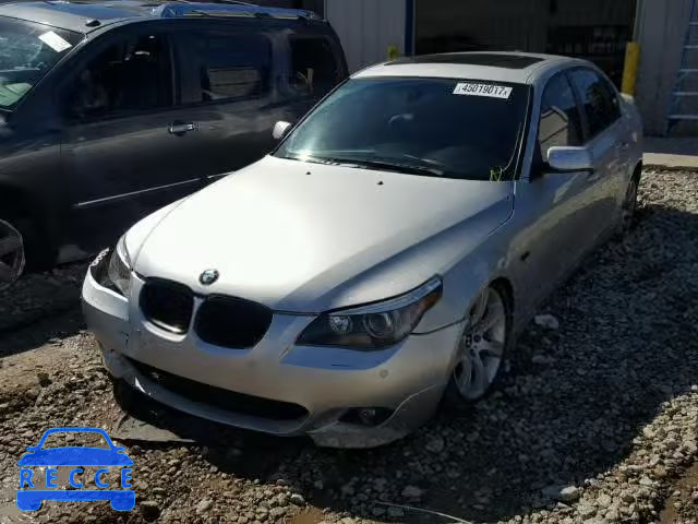 2005 BMW 545 I WBANB335X5CN65660 зображення 1