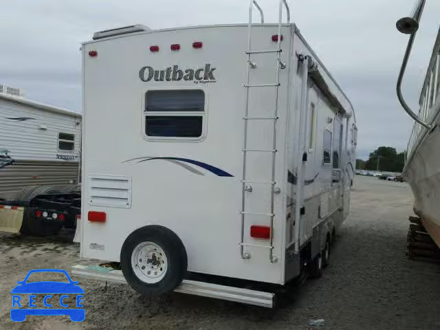 2005 OTHR KEYSTONE 4YDF30F205G914383 image 3