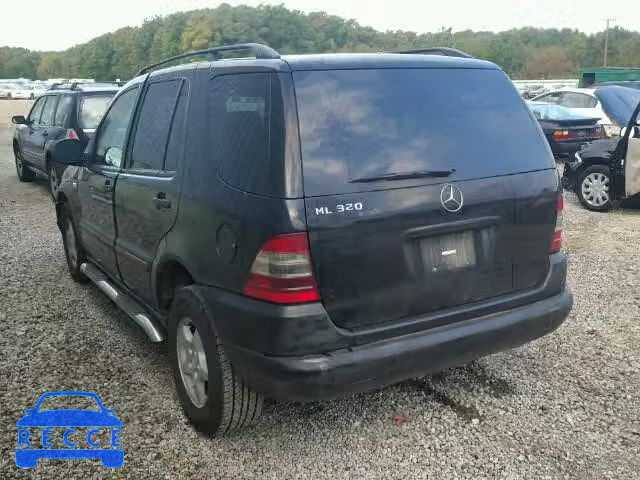 1999 MERCEDES-BENZ ML 320 4JGAB54E0XA144908 зображення 2