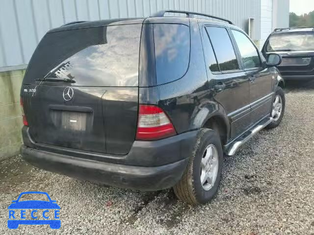 1999 MERCEDES-BENZ ML 320 4JGAB54E0XA144908 зображення 3