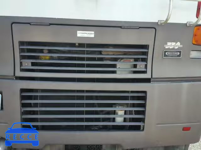 2001 FREIGHTLINER CHASSIS 4UZAAHAK21CJ29711 image 6