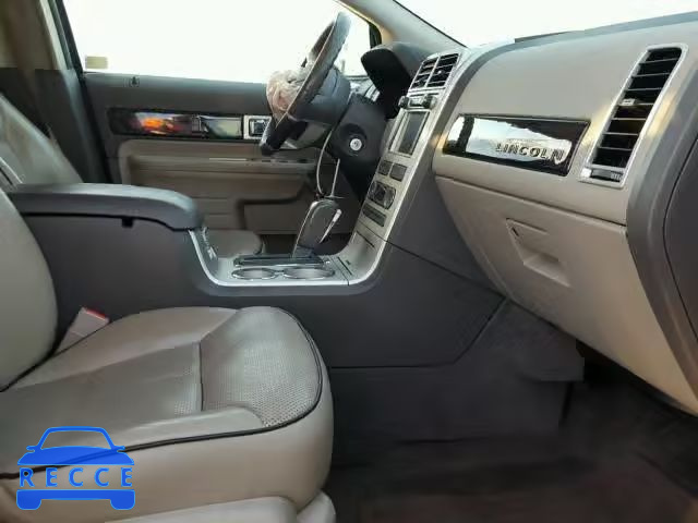 2009 LINCOLN MKX 2LMDU68C89BJ07896 image 4