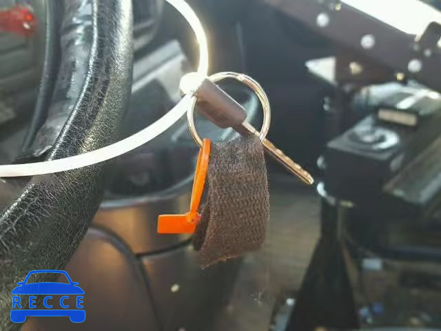 1998 CHEVROLET EXPRESS G2 1GCFG25WXW1050468 image 9