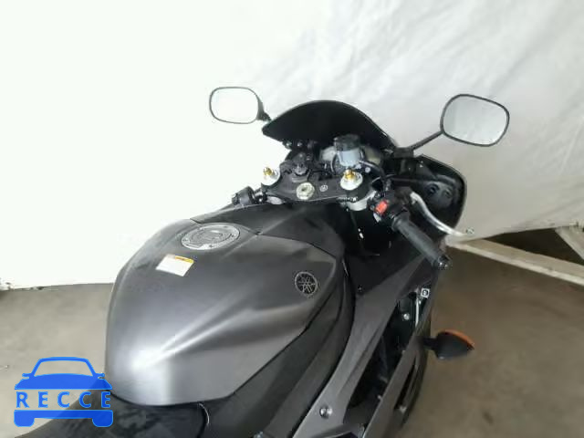 2013 YAMAHA YZFR6 JYARJ16E6DA029382 image 4