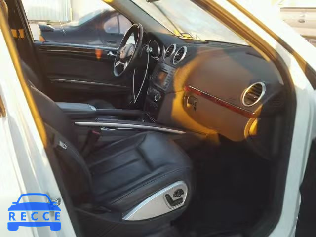 2009 MERCEDES-BENZ GL 550 4MA 4JGBF86E09A480164 зображення 4