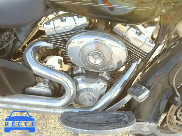 2004 HARLEY-DAVIDSON FLHRI 1HD1FBW124Y705838 Bild 6