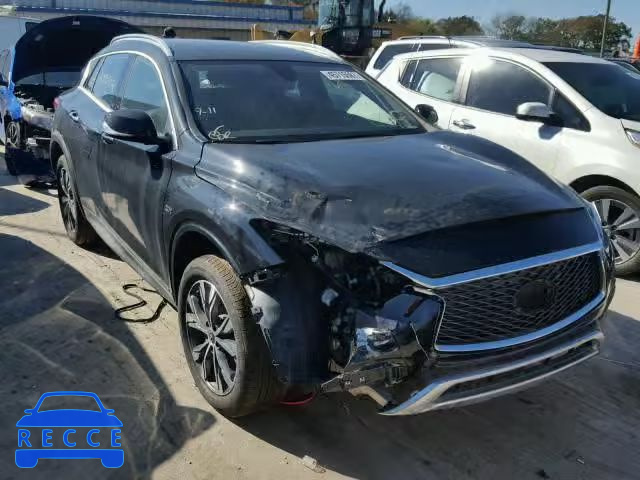 2017 INFINITI QX30 BASE SJKCH5CR3HA028973 image 0