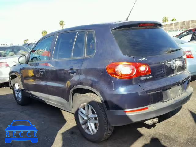 2011 VOLKSWAGEN TIGUAN S WVGAV7AX3BW000113 image 2