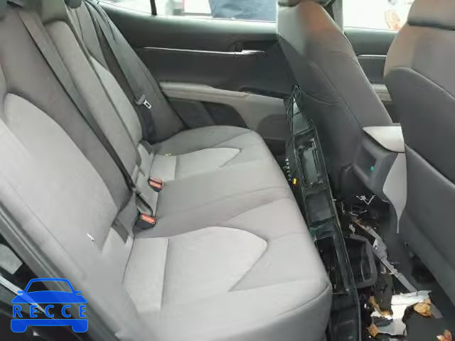 2018 TOYOTA CAMRY L 4T1B11HK7JU512748 image 5