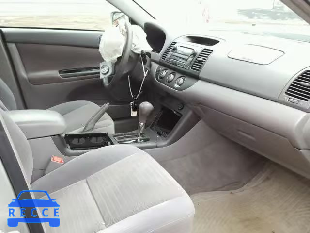 2006 TOYOTA CAMRY LE 4T1BE32K56U716092 зображення 4