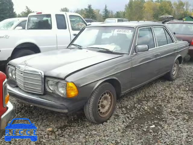 1983 MERCEDES-BENZ 240 WDBAB23A0DB377130 зображення 1