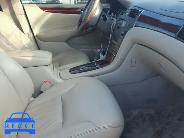 2002 LEXUS ES300 JTHBF30G420052559 image 4