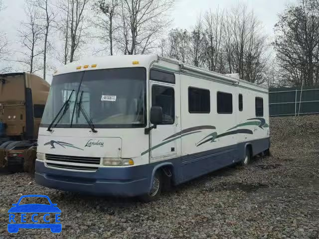 1999 CHEVROLET MOTORHOME 1GBLP37J0X3301700 зображення 1