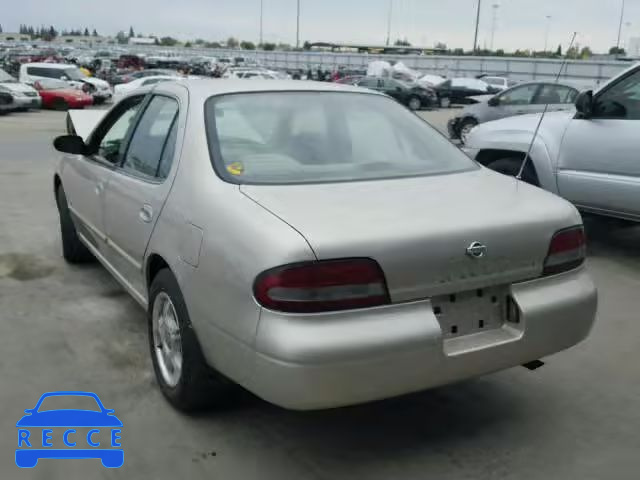 1997 NISSAN ALTIMA XE 1N4BU31D1VC153921 Bild 2